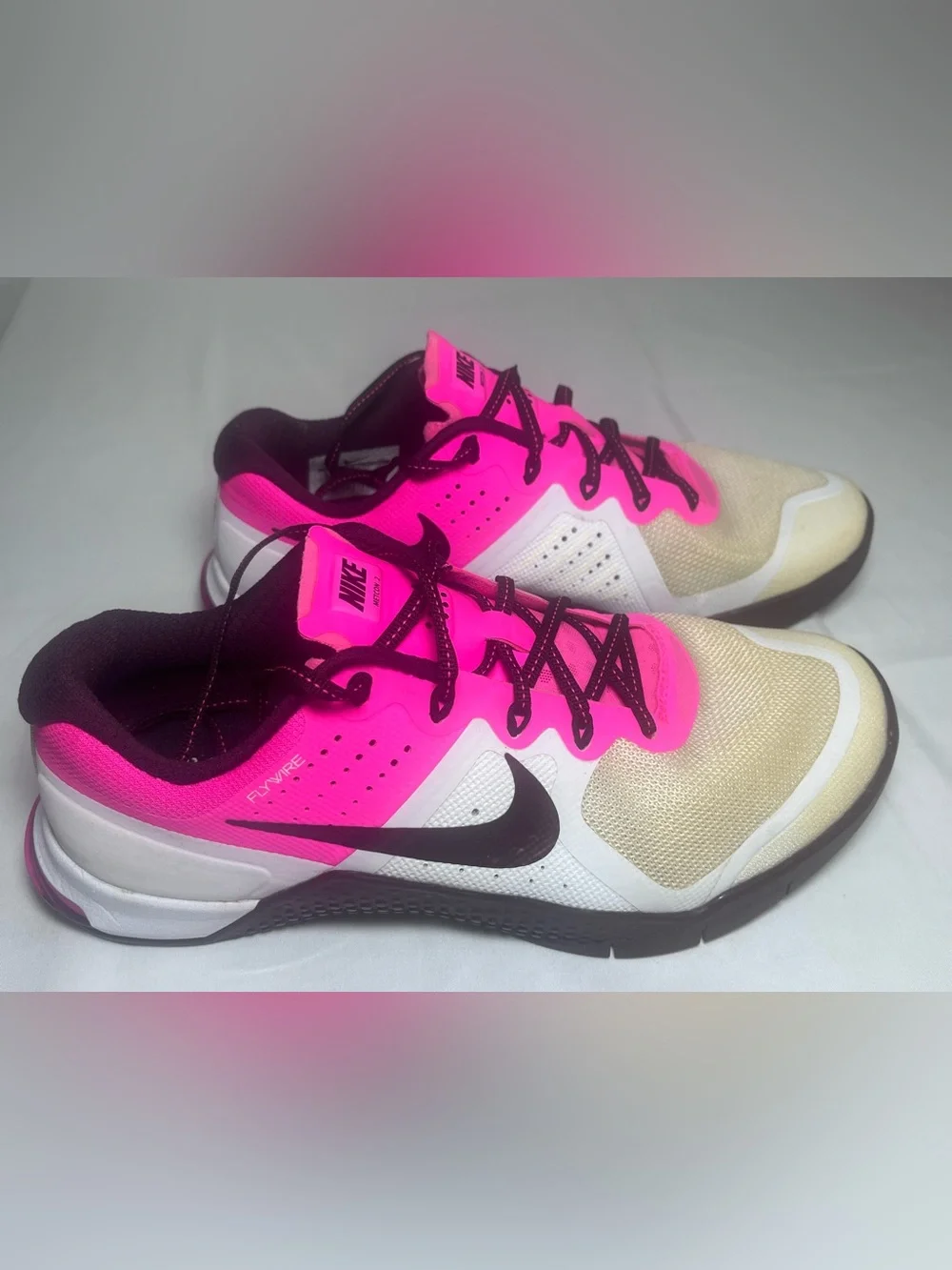 Nike Flywire Metcon 2 Women’s Athletic Shoes - Hot Pink, White & Black